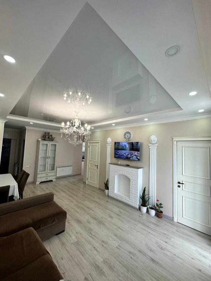 Apartment 7 บาทูมิ ภายนอก รูปภาพ